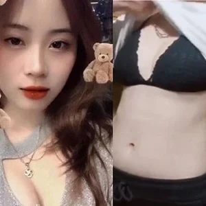 Ngọc Diễm xinh đẹp và anh bạn trai bụng bự tập dưỡng sinh